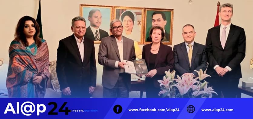 বিএনপি মহাসচিবের সঙ্গে যুক্তরাষ্ট্র রাষ্ট্রদূতের সাক্ষাৎ